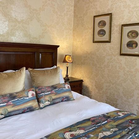 Braithwaite Hall Bed & Breakfast Middleham Dış mekan fotoğraf