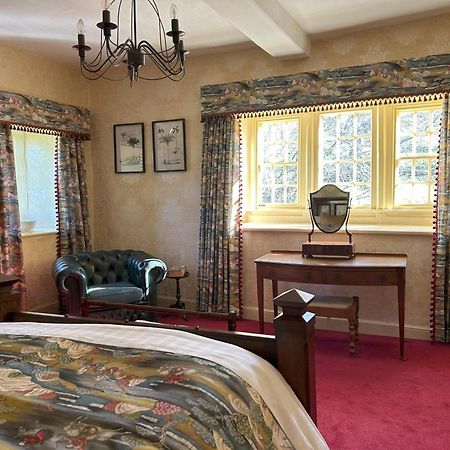 Braithwaite Hall Bed & Breakfast Middleham Dış mekan fotoğraf