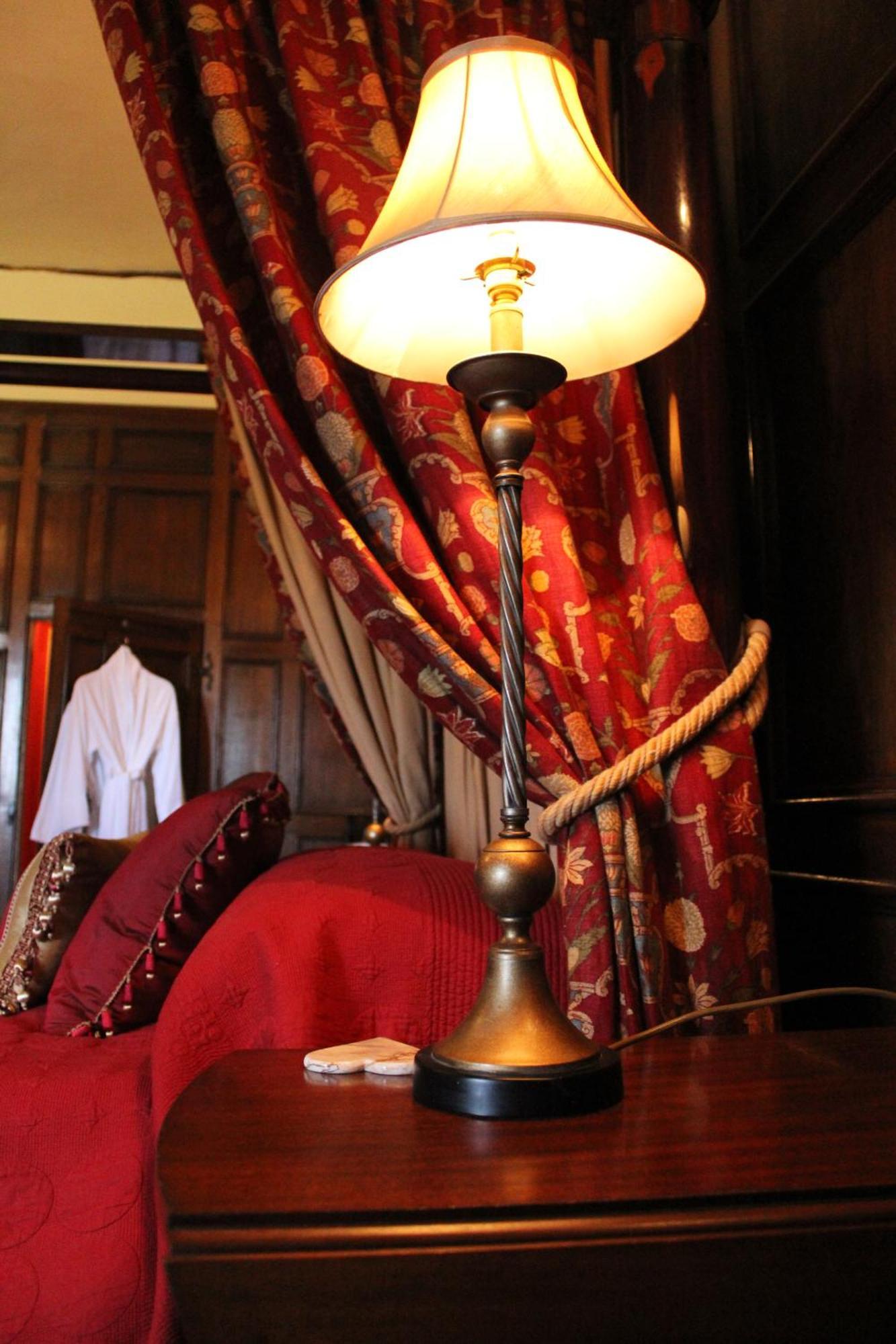 Braithwaite Hall Bed & Breakfast Middleham Oda fotoğraf